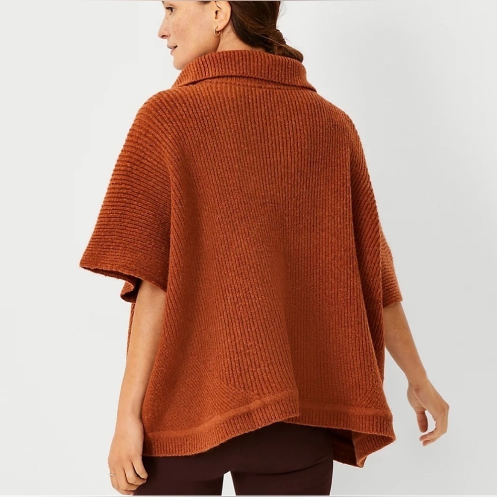 Ann Taylor Ribbed Zip Poncho Sweater Size XS/S
Wool Blend - Picture 2 of 10